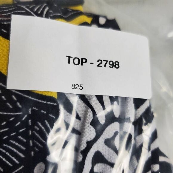 Cato Woman Plus Floral Sleeveless Top Yellow Black White 18/20W Keyhole Blouse - Picture 8 of 8